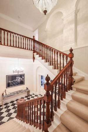 Photo 8- click for photo gallery